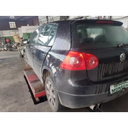 volkswagen golf v berlina (1k1) del año 2004