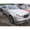 mercedes-benz clase e (w211) berlina del año 2003