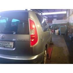 skoda roomster (5j7) del año 2010