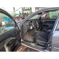 ford mondeo berlina (ge) del año 2004