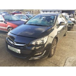opel astra j (p10) del año 2013