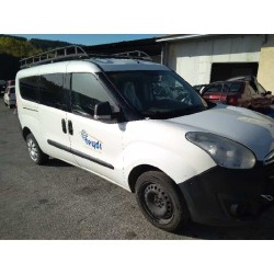 opel combo d del año 2015