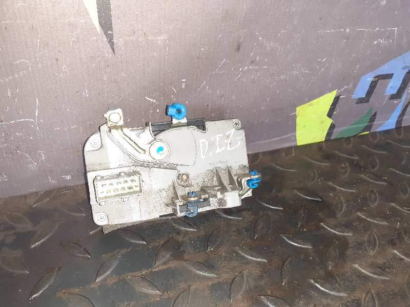 CERRADURA PUERTA DELANTERA IZQUIERDA 