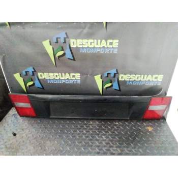 Recambio de piloto trasero central para lancia delta 1.8 cat referencia OEM IAM 82468  