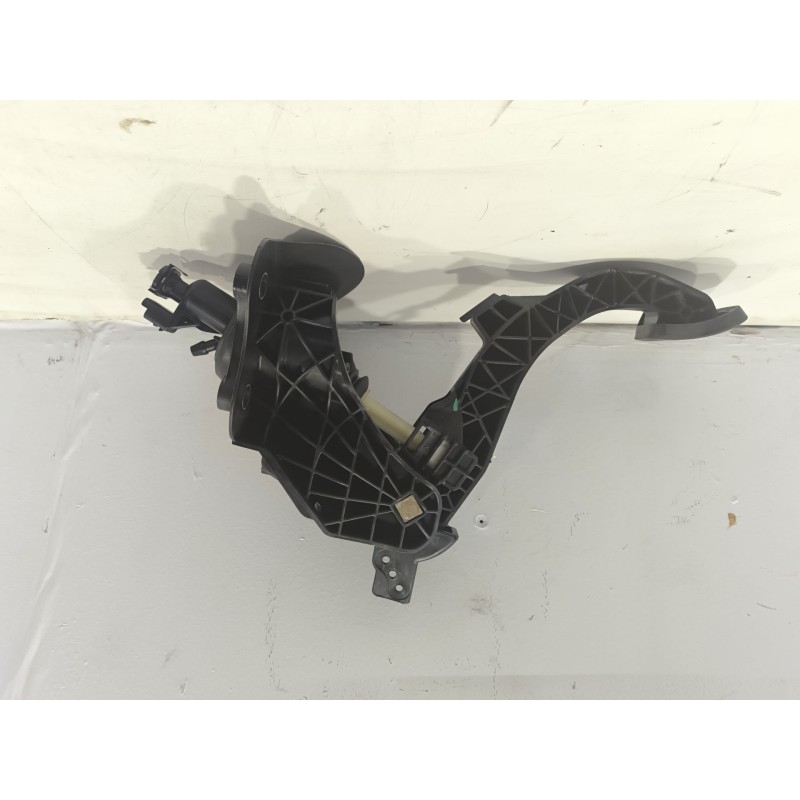 Desguace MonfortePEDAL EMBRAGUE 9818902380 CITROËNPedal embrague|Desguace Monforte