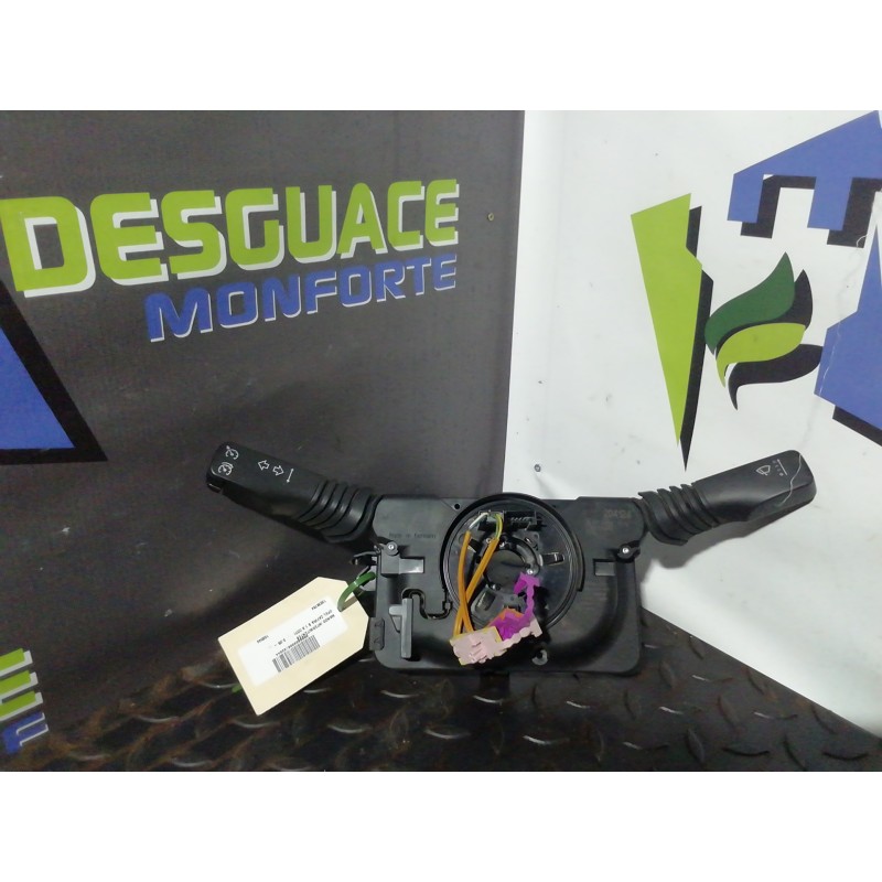 Recambio de mando intermitentes para opel zafira b enjoy referencia OEM IAM 13236784  
