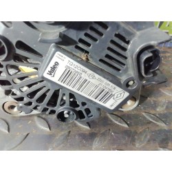 Recambio de alternador para dacia duster laureate 4x4 referencia OEM IAM 2607395B TG12C094 231003831R