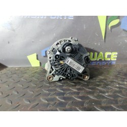 Recambio de alternador para dacia duster laureate 4x4 referencia OEM IAM 2607395B TG12C094 231003831R