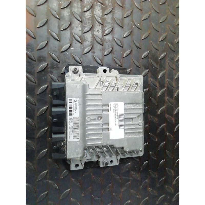 Recambio de centralita motor uce para citroën c4 picasso business class referencia OEM IAM 9800268980 9666681180 