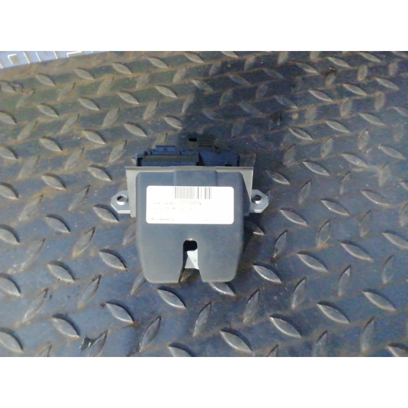 Recambio de cerradura maletero / porton para ford focus lim. (cb4) trend referencia OEM IAM 8M51R442A66CA  