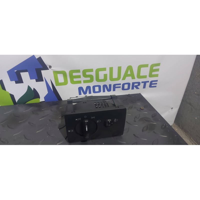 Recambio de mando luces para ford focus lim. (cb4) trend referencia OEM IAM 7M5T13A024LA 4986104 