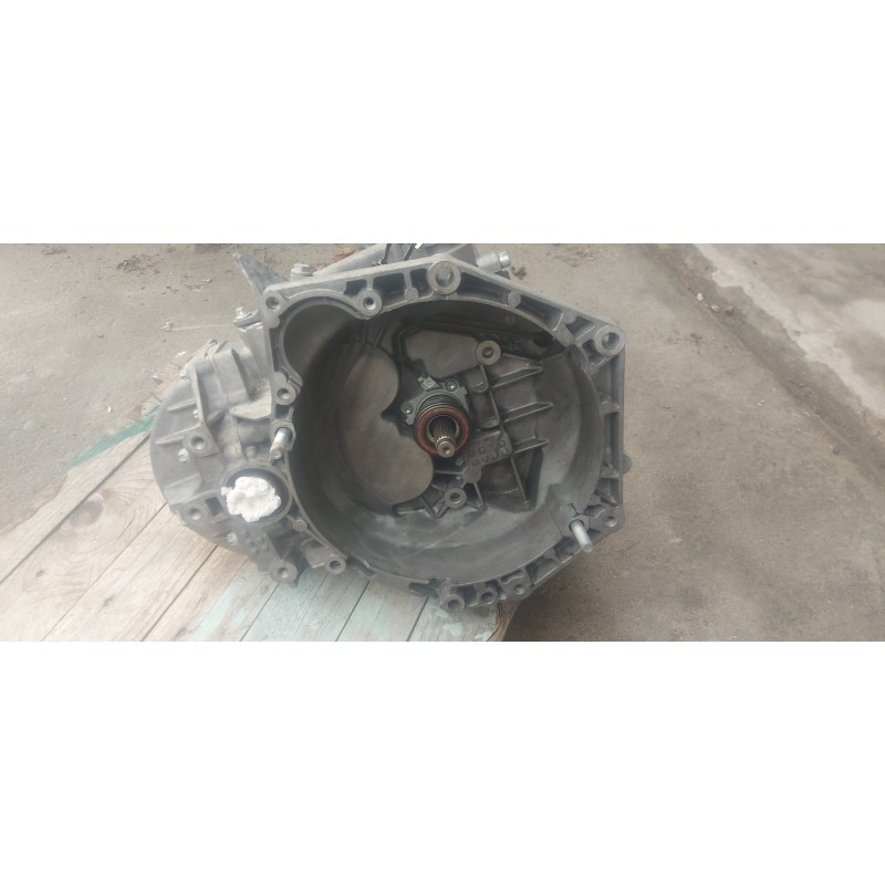 Recambio de caja cambios para opel insignia berlina essentia referencia OEM IAM M32  