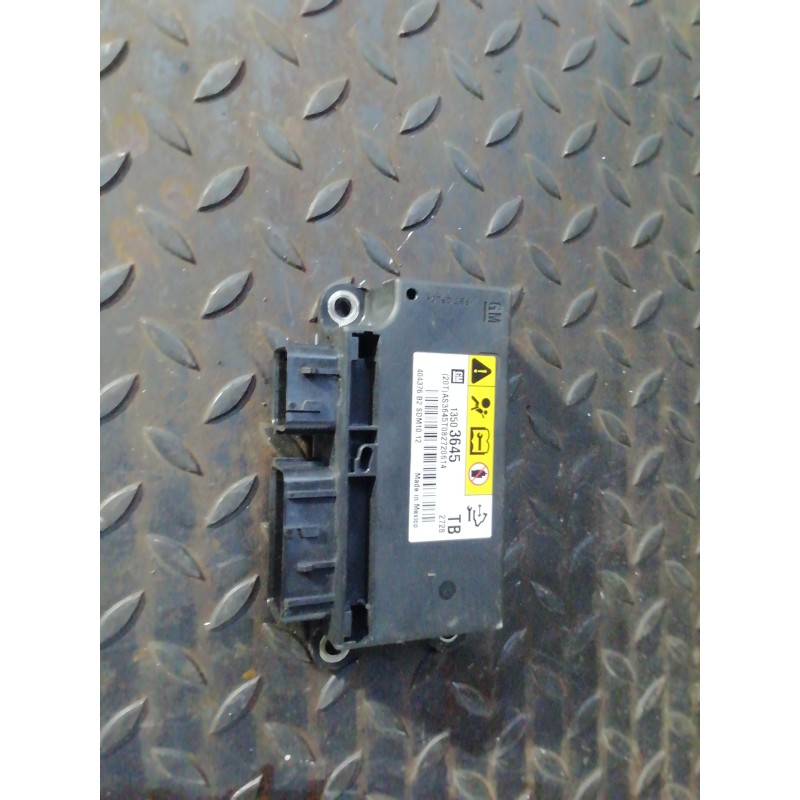 Recambio de centralita airbag para opel insignia berlina essentia referencia OEM IAM 13503645  