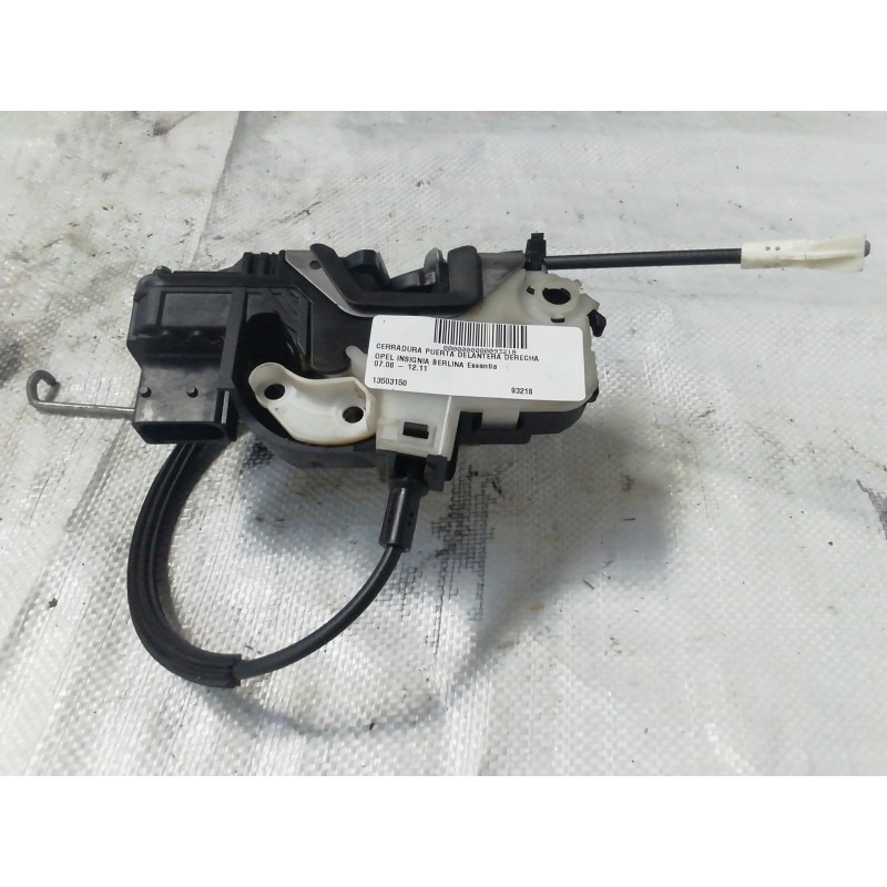 Recambio de cerradura puerta delantera derecha para opel insignia berlina essentia referencia OEM IAM 13503150  