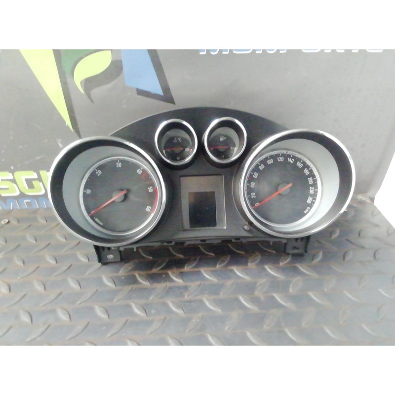 Recambio de cuadro instrumentos para opel insignia berlina essentia referencia OEM IAM 12844134 SW5490 