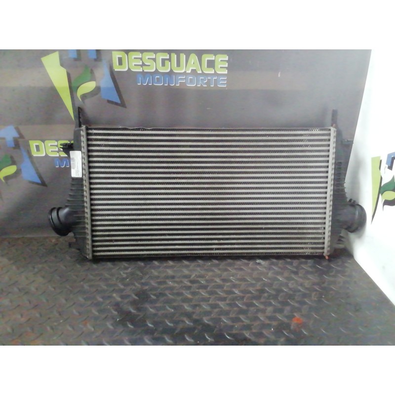 Recambio de intercooler para opel insignia berlina essentia referencia OEM IAM 13241751  