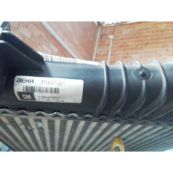 Recambio de intercooler para opel insignia berlina essentia referencia OEM IAM 13241751  