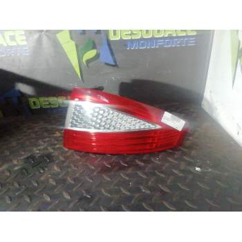 PILOTO TRASERO DERECHO 7S7113404A 