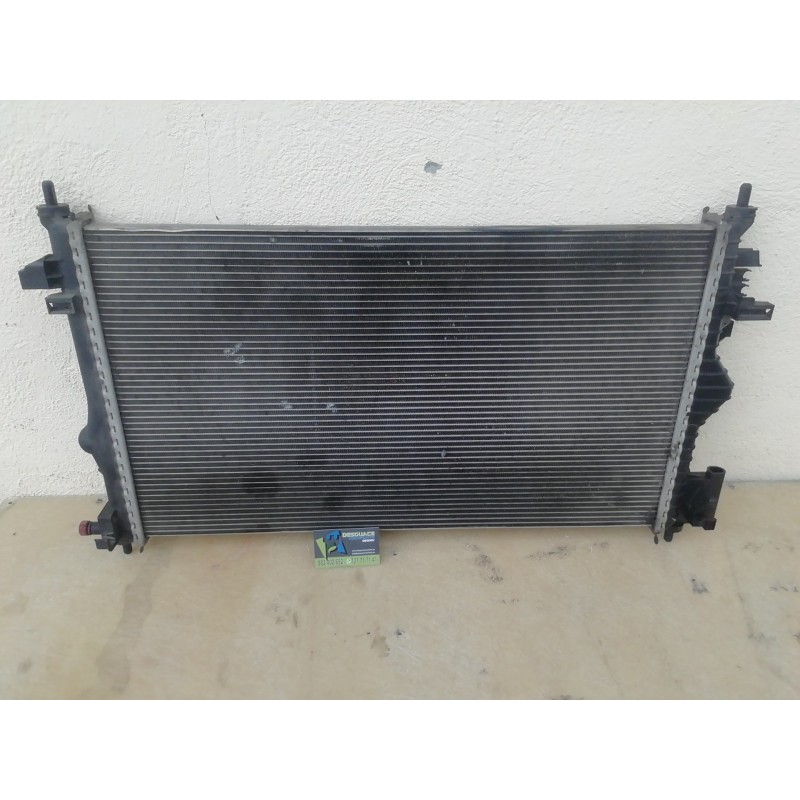 Recambio de radiador agua para opel insignia berlina essentia referencia OEM IAM 13241725 A20DTH 