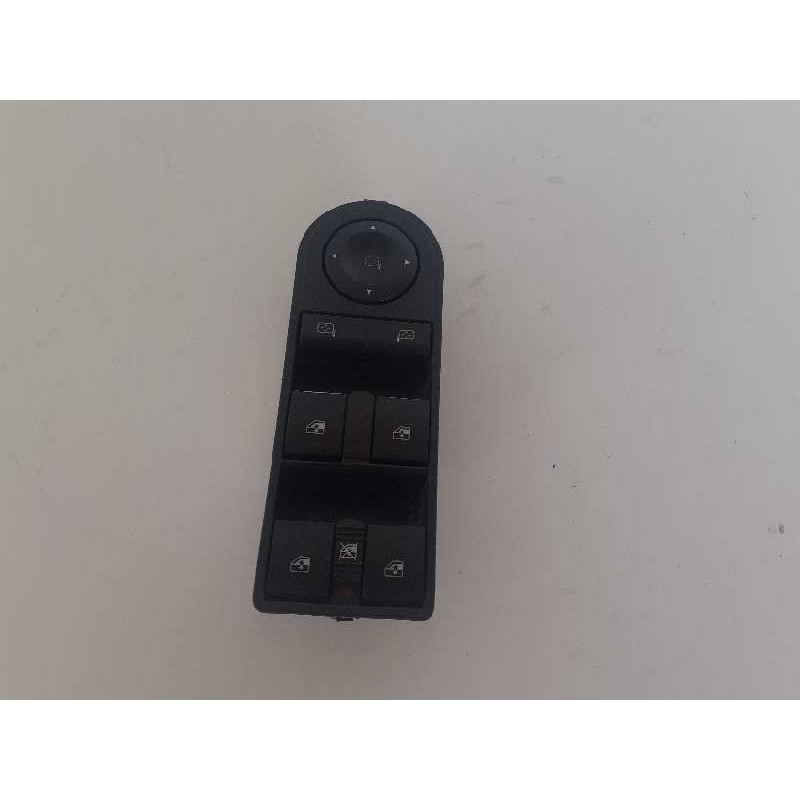 Recambio de mando elevalunas delantero izquierdo para opel zafira b cosmo referencia OEM IAM 13228699 CB5011 