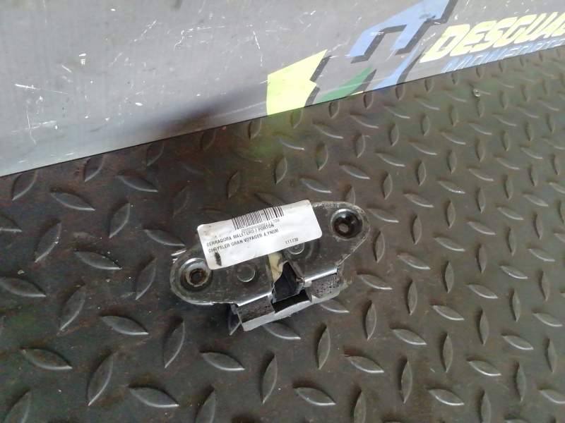 CERRADURA MALETERO / PORTON 