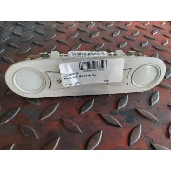 LUZ INTERIOR 8T0947111AT64 