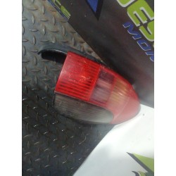 Recambio de piloto trasero derecho para peugeot 306 break boulebard referencia OEM IAM 452282  