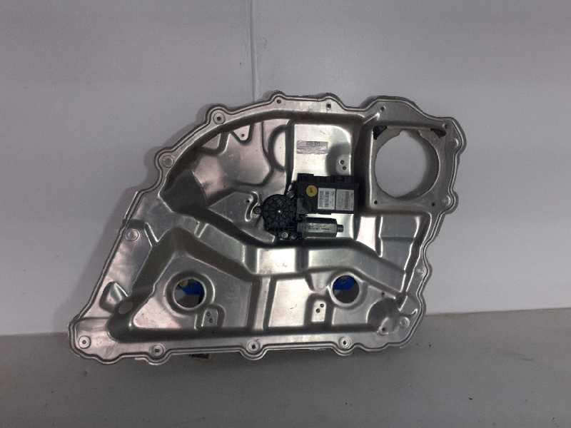 ELEVALUNAS TRASERO DERECHO 4E0839850 
