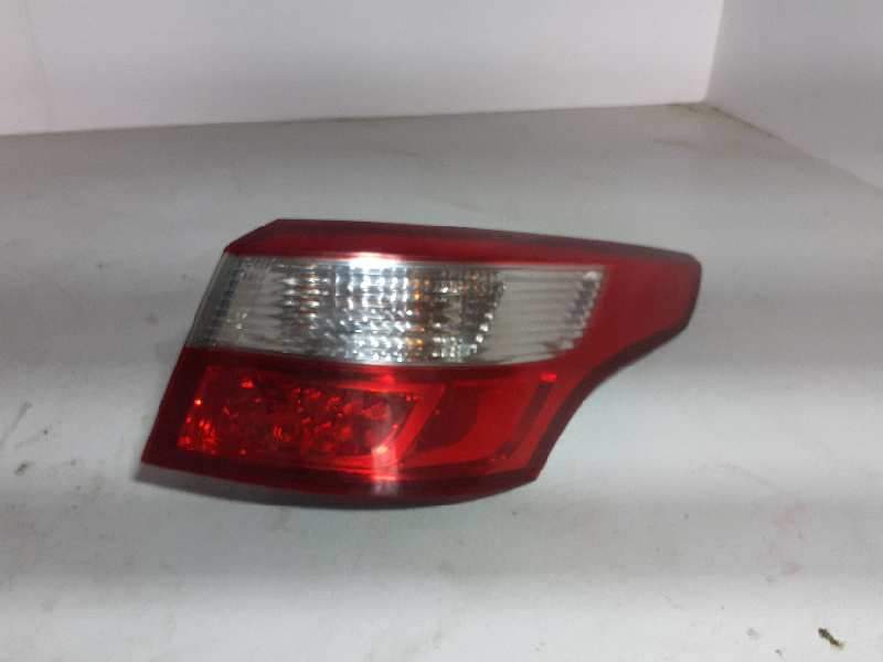 PILOTO TRASERO DERECHO 265500029R 111000378 