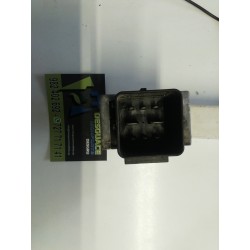 Recambio de caja precalentamiento para renault latitude 2.0 dci diesel fap referencia OEM IAM 110678071R  