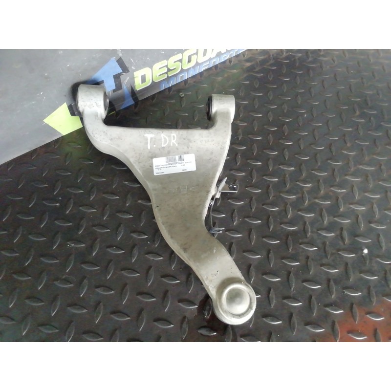 Recambio de brazo suspension superior trasero derecho para nissan murano (z50) básico referencia OEM IAM 55501CA00A  