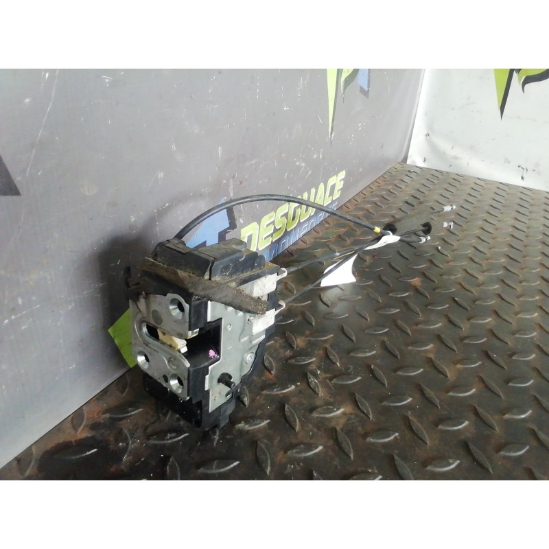 Recambio de cerradura puerta trasera izquierda para nissan murano (z50) básico referencia OEM IAM 82501CA02B  
