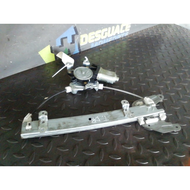Recambio de elevalunas trasero derecho para nissan murano (z50) básico referencia OEM IAM 82720CA00A  