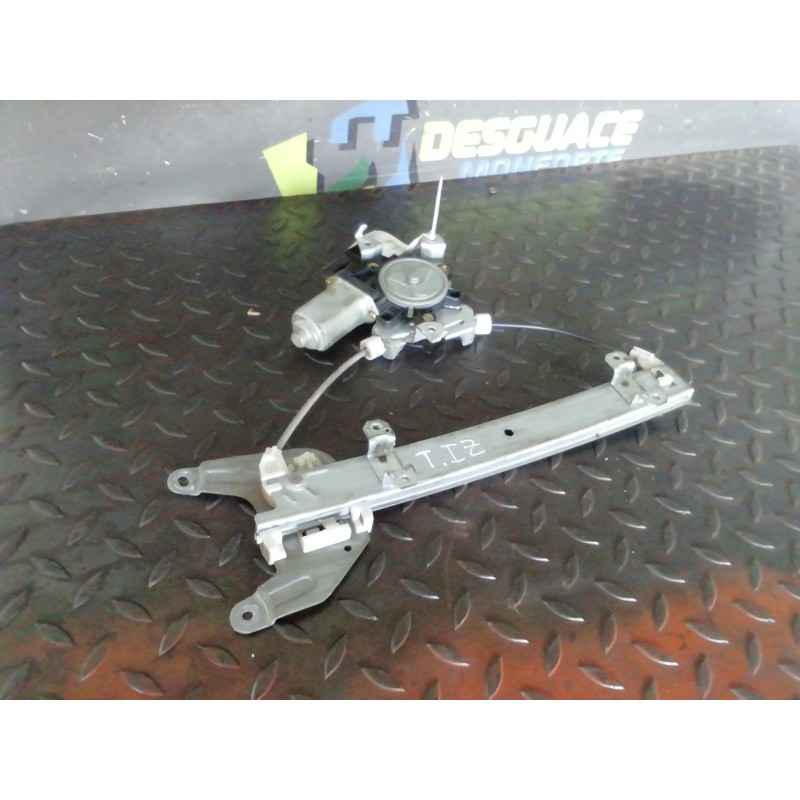 Recambio de elevalunas trasero izquierdo para nissan murano (z50) básico referencia OEM IAM 82721CA000  