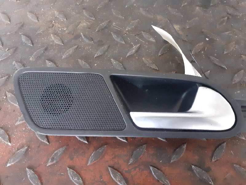 MANETA INTERIOR TRASERA DERECHA 5N0839114 