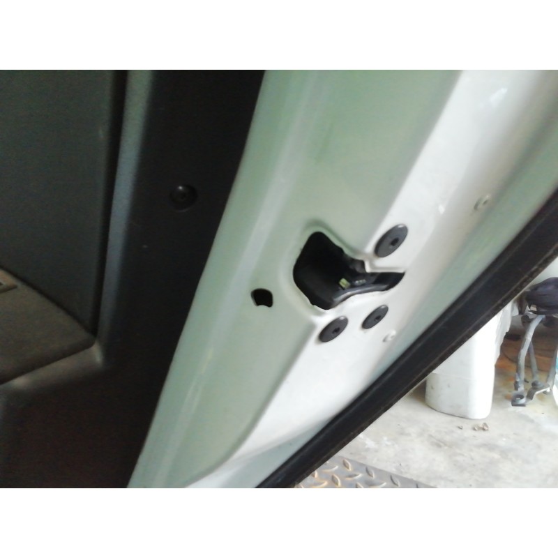 Recambio de cerradura puerta trasera derecha para renault megane iii berlina 5 p business referencia OEM IAM   