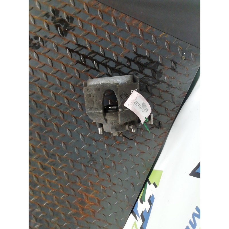 Recambio de pinza freno delantera derecha para renault megane iii berlina 5 p business referencia OEM IAM   