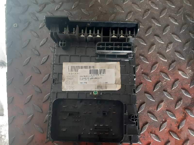 CAJA RELES / FUSIBLES 3C0937125A 