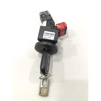 CONMUTADOR DE ARRANQUE 487003947R 