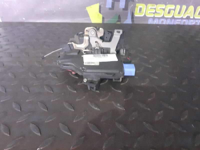 CERRADURA PUERTA TRASERA IZQUIERDA 7L0839015 