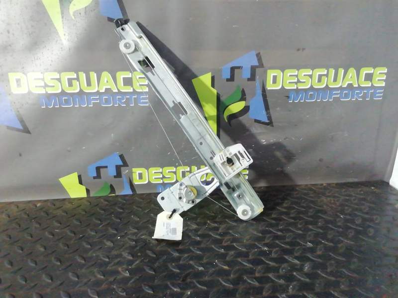 ELEVALUNAS TRASERO DERECHO 8200028075 