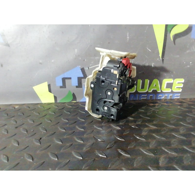 Recambio de cerradura puerta delantera izquierda para volkswagen golf v berlina (1k1) highline referencia OEM IAM   