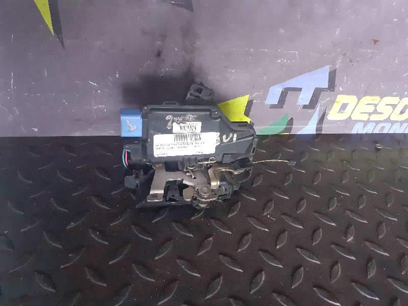 CERRADURA PUERTA DELANTERA IZQUIERDA 3D1837015 