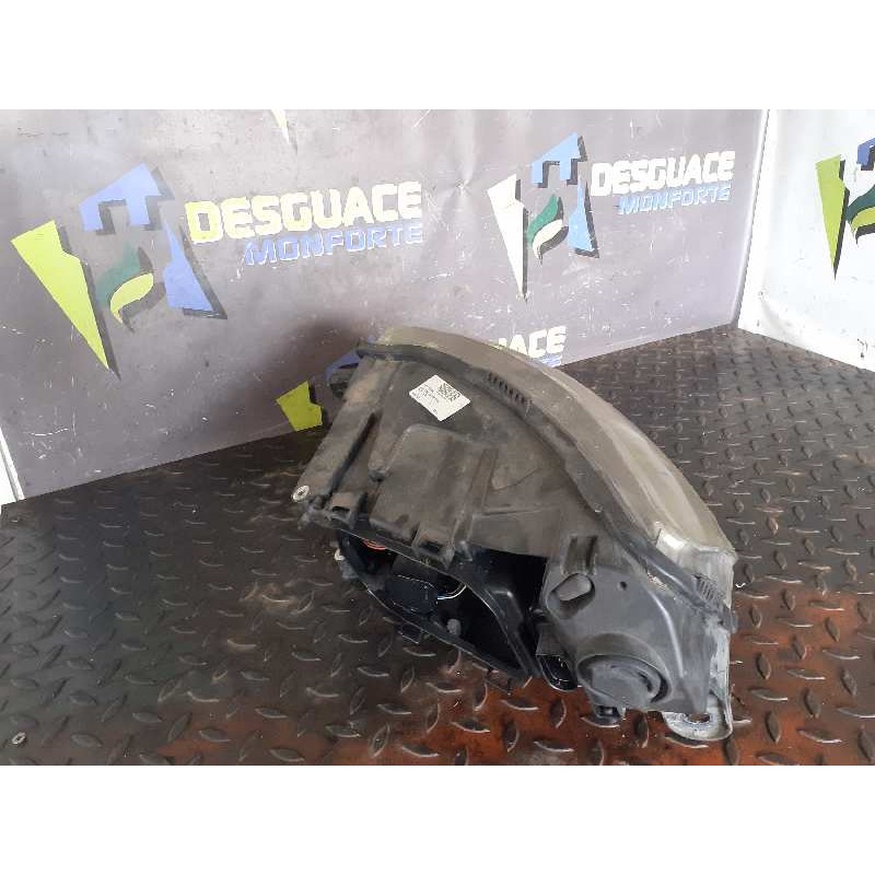 Recambio de faro derecho para audi a6 berlina (4b2) 2.5 tdi referencia OEM IAM 4B0941030K  