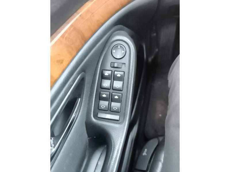 MANDO ELEVALUNAS DELANTERO IZQUIERDO 61319362761 