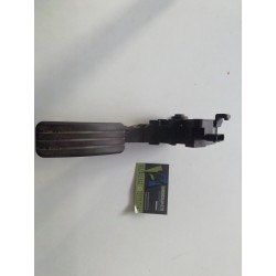 Recambio de pedal acelerador para renault megane iii sport tourer expression referencia OEM IAM 180020022R  