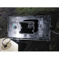 Recambio de mando elevalunas trasero izquierdo para opel astra j sports tourer sport referencia OEM IAM 13301888  