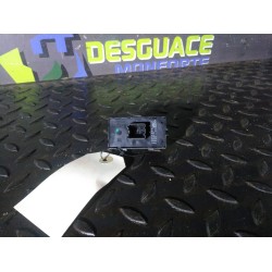 Recambio de mando elevalunas trasero izquierdo para opel astra j sports tourer sport referencia OEM IAM 13301888  