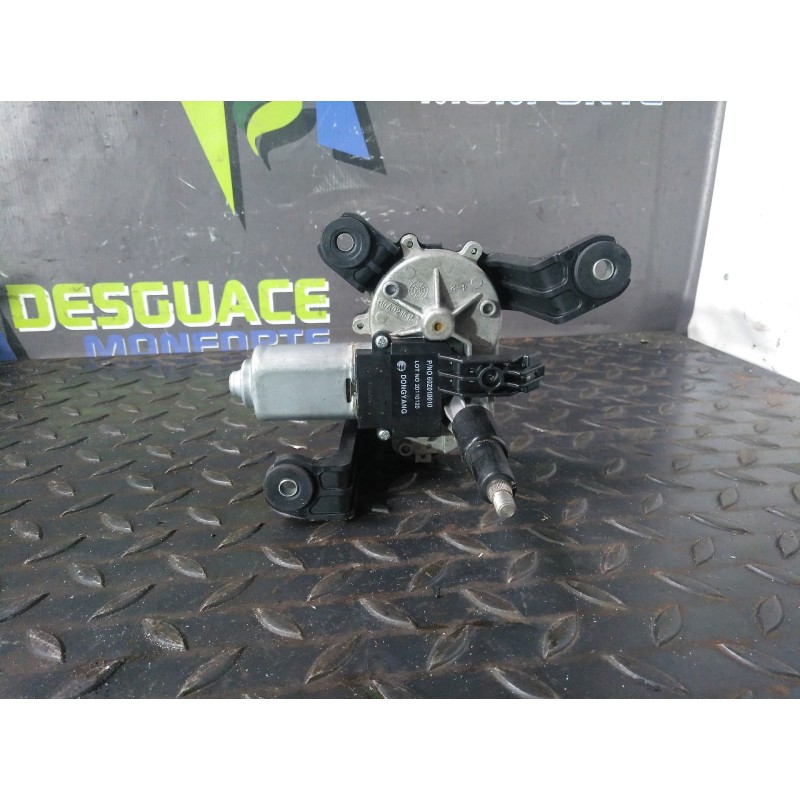 Recambio de motor limpia trasero para opel astra j sports tourer sport referencia OEM IAM 13256917  