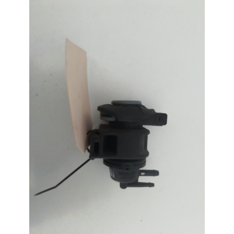Recambio de valvula aire adicional para renault megane iii sport tourer expression referencia OEM IAM 8200575400  